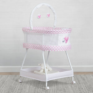 Minnie Mouse Sweet Dreams Bassinet 38