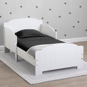 Newport Wood Toddler Bed 2