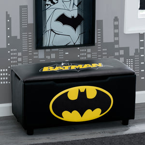 Batman Upholstered Storage Bench for Kids 7