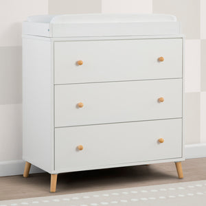 Essex 3 Drawer Dresser with Interlocking Drawers 16