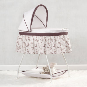 Deluxe Sweet Beginnings Bassinet 16