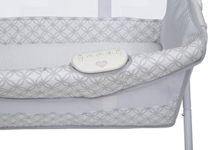 Delta Children Grey Infinity (434) Newborn Soothing Sleeper Bassinet, Detail View 5